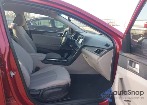 2016 Hyundai Sonata Se z USA, uszkodzony, nr VIN 5NPE24AF6GH337313